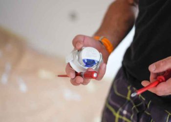 Installer un télérupteur : conseils pour un branchement réussi